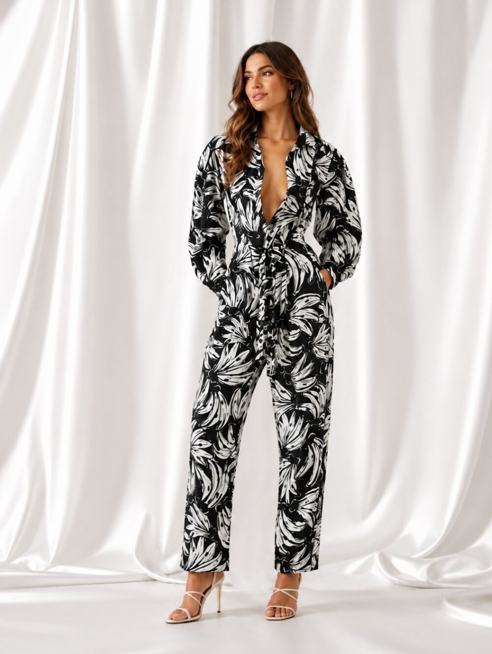 NWT FARM RIO Black And White Tropical Printed Cotton Poplin Jumpsuit Size Small